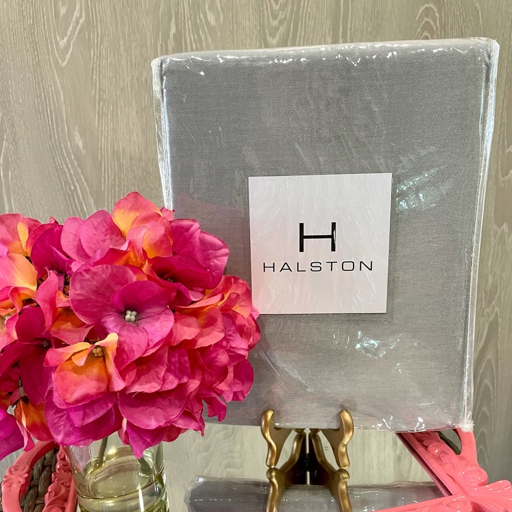 🆕Halston Ombré Grey Shower Curtain-NWT